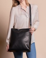 O My Bag Damen Handtasche Sofia Black Stromboli  (Black Strap)