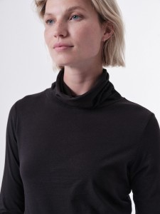 Lanius Damen Longsleeve Rollkragenshirt black
