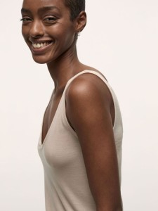 Lanius Damen Kleid /UNTERKLEID AUS TENCEL™ oat milk