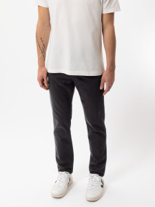 Nudie Jeans Herren Hose Steady Eddie II Dry Everblack