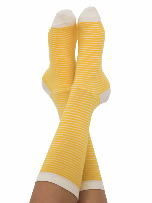 Albero Natur Unisex Socken gelb gestreift
