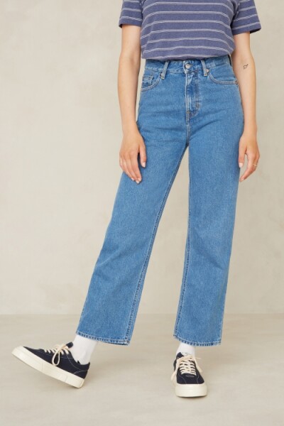 Kings of Indigo Damen Jeans Liora Cropped clean holo  mid vintage