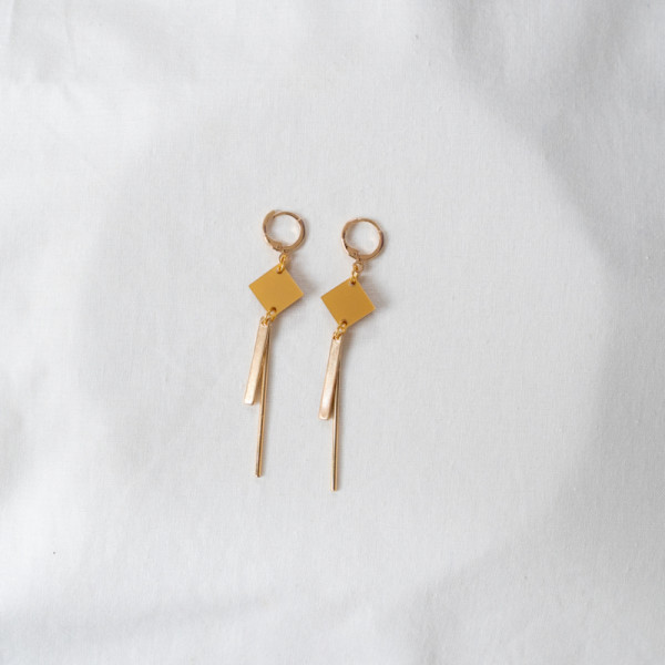 Studio Nok Nok Ohrring Timeless.16 gold
