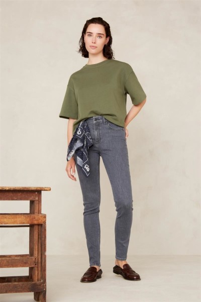 Kings of Indigo Damen Jeans Juno medium journey flintstone grey