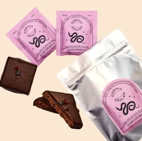 Cosmic Dealer Schokolade - Cherry and Almond Butter with 75% Dark raw chocolate 20g