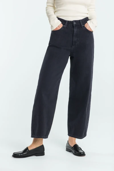 Kings Of Indigo Damen Jeans Leila cropped holo black used