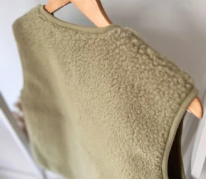 Alwero UNISEX Woll Weste TYB pistachio