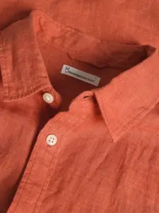 KnowledgeCotton Herren Hemd Kurzarm 1090064 Custom fit Leinen yarndyed - langoustino