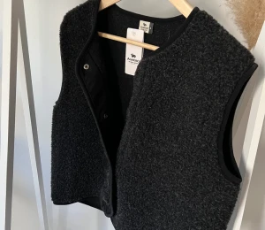 Alwero UNISEX Woll Weste TYB Deep Black
