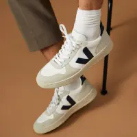 Veja Herren Schuhe V-10 B-Mesh White Nautico