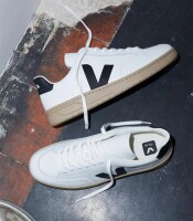 Veja Herren Schuhe V-12 Leather Black White Dune