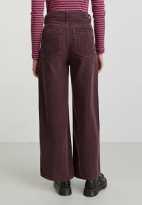 Recolution Damen Hose Erica corduroy dark plum