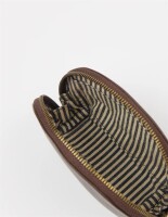 O My Bag Make-Up-Tasche klein Soft Grain Leather Chocolate