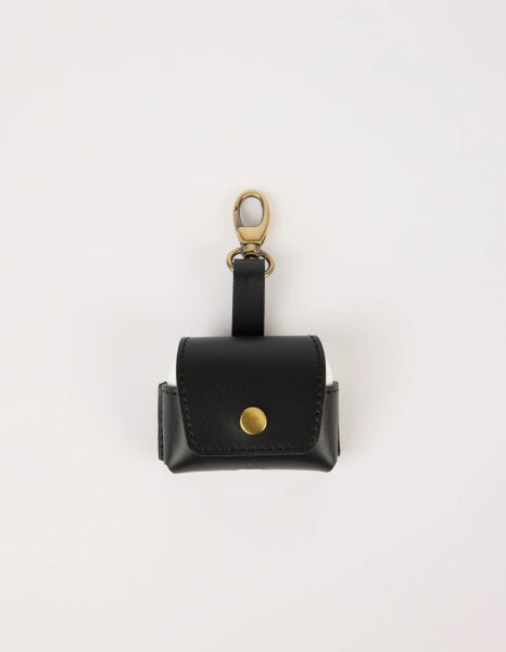 O My Bag Airpods Case Classic Leather black