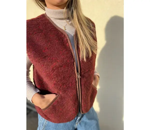 Alwero UNISEX Woll Weste POS Red multi Dots