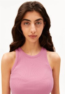 Armedangels Damen Top GMT dye rib washed berry