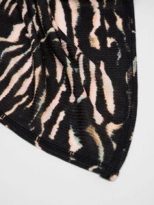 Lanius Tuch print animal stripes rose
