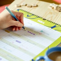 Ein guter Plan Wandkalender »Halbwegs entspannt durch 2027 mit der Familie«