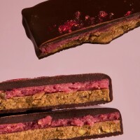 Cosmic Dealer Schokolade - Double layer: Raspberry & Pistachio 20g