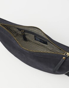 O My Bag Damen Handtasche LEO midi Crossbody Strap Universe Blue Suede
