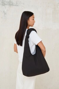 lefrik Tasche Biwa Puffy Black