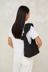 lefrik Tasche Biwa Mini Puffy Black